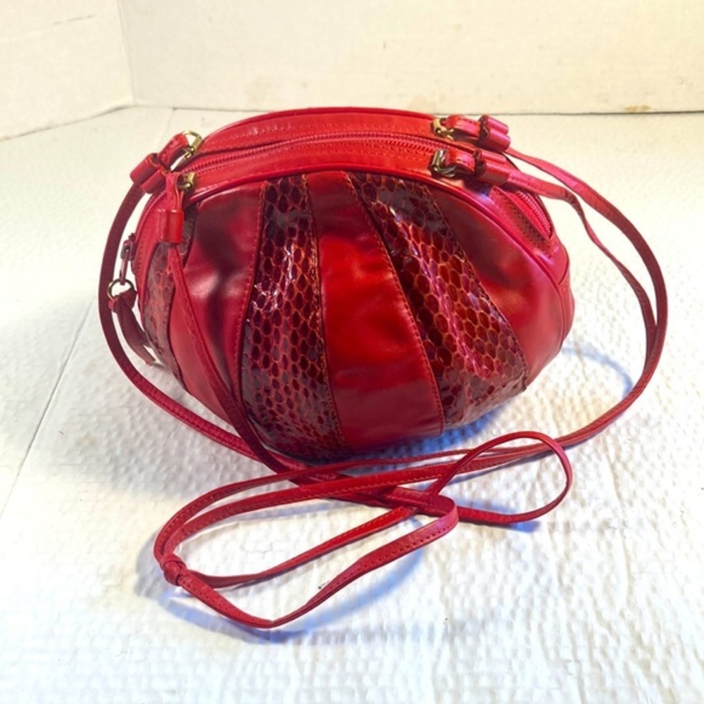 Woman’s Red Faux Leather & Snakeskin Ballooned Crossbody Purse - Picture 1 of 9